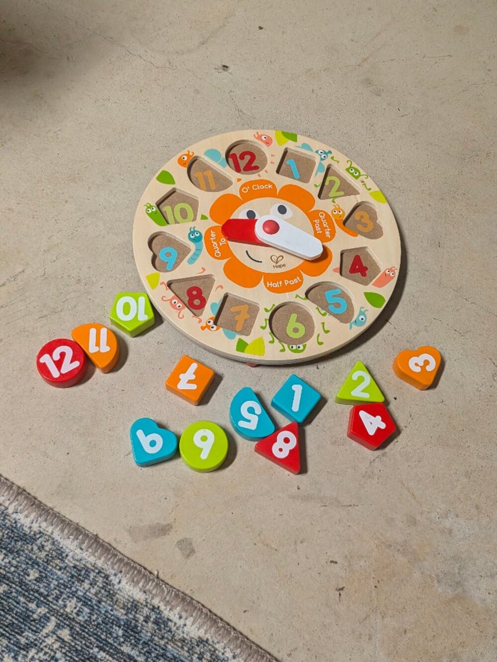 Hape Clock - Picture 6 of 9